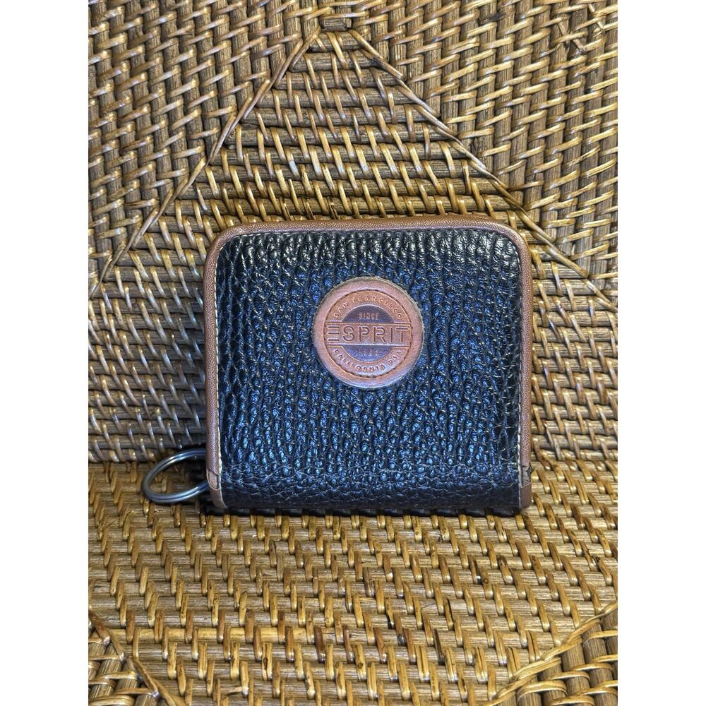 ESPRIT Vintage Black/Brown Pebbled Leather Embossed Logo Wallet